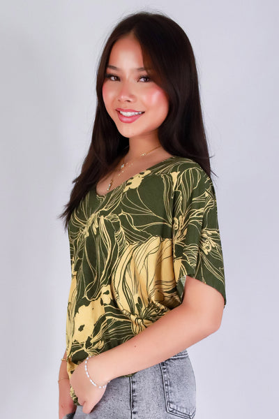GARDEN GLOW DOLMAN TOP