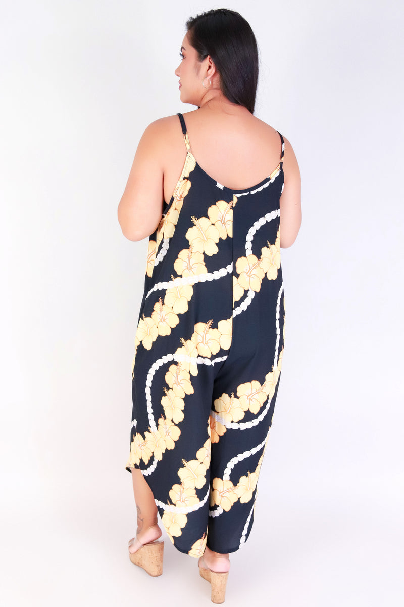 Jeans Warehouse Hawaii - PLUS PRINTED JUMPSUITS - HIBISCUS PIKAKE NO WAIST JUMPSUIT | By LUZ