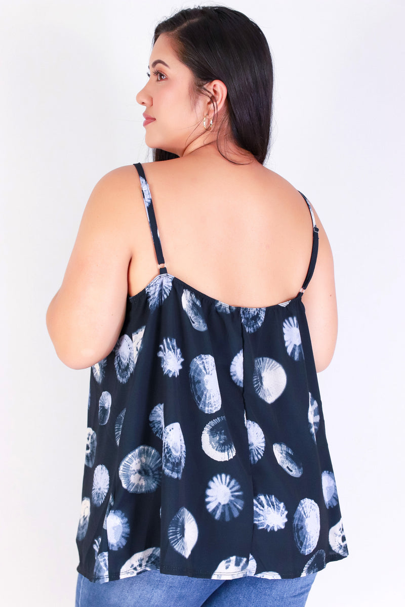 Jeans Warehouse Hawaii - PLUS S/L PRINT WOVEN TOPS - OPIHI SLEEVELESS TOP | By LUZ