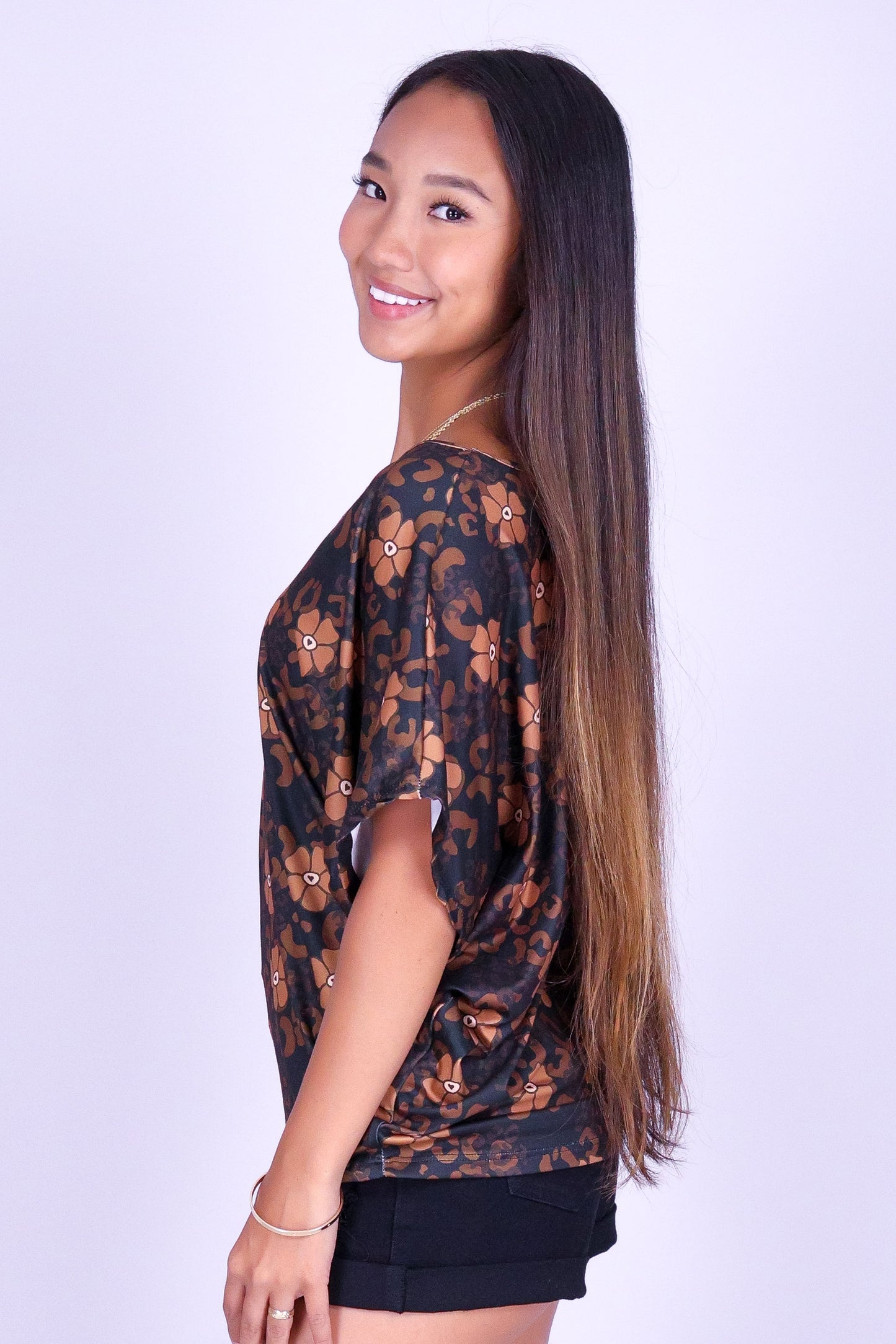 WILD PUAKENIKENI DOLMAN TOP