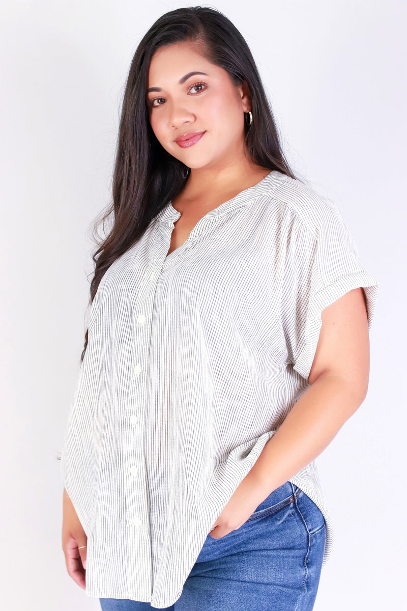 Jeans Warehouse Hawaii - PLUS PRINTED S/S - STRIPED OUT TOP | By ACTIVE USA