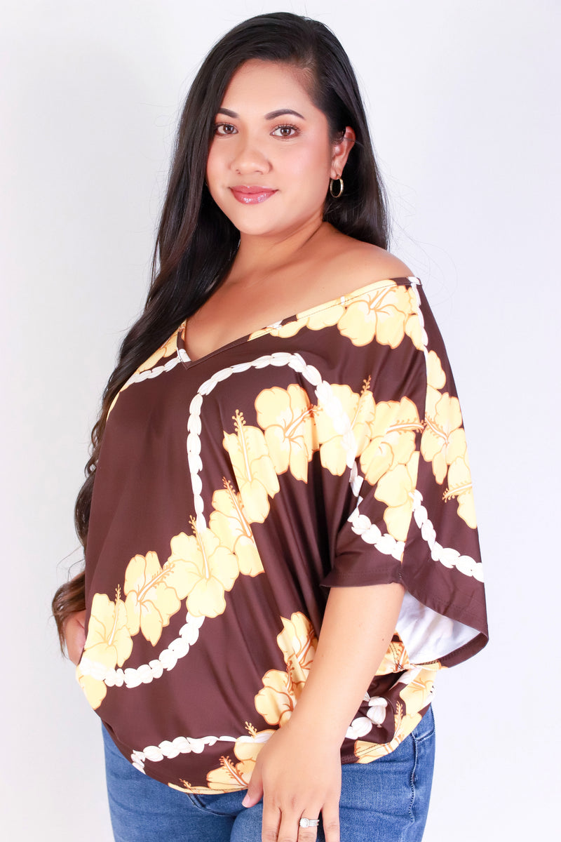 Jeans Warehouse Hawaii - PLUS PRINTED S/S - HIBISCUS PIKAKE DOLMAN TOP | By LUZ