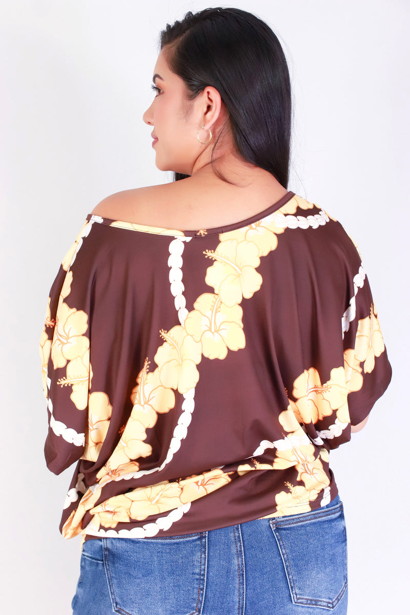 Jeans Warehouse Hawaii - PLUS PRINTED S/S - HIBISCUS PIKAKE DOLMAN TOP | By LUZ