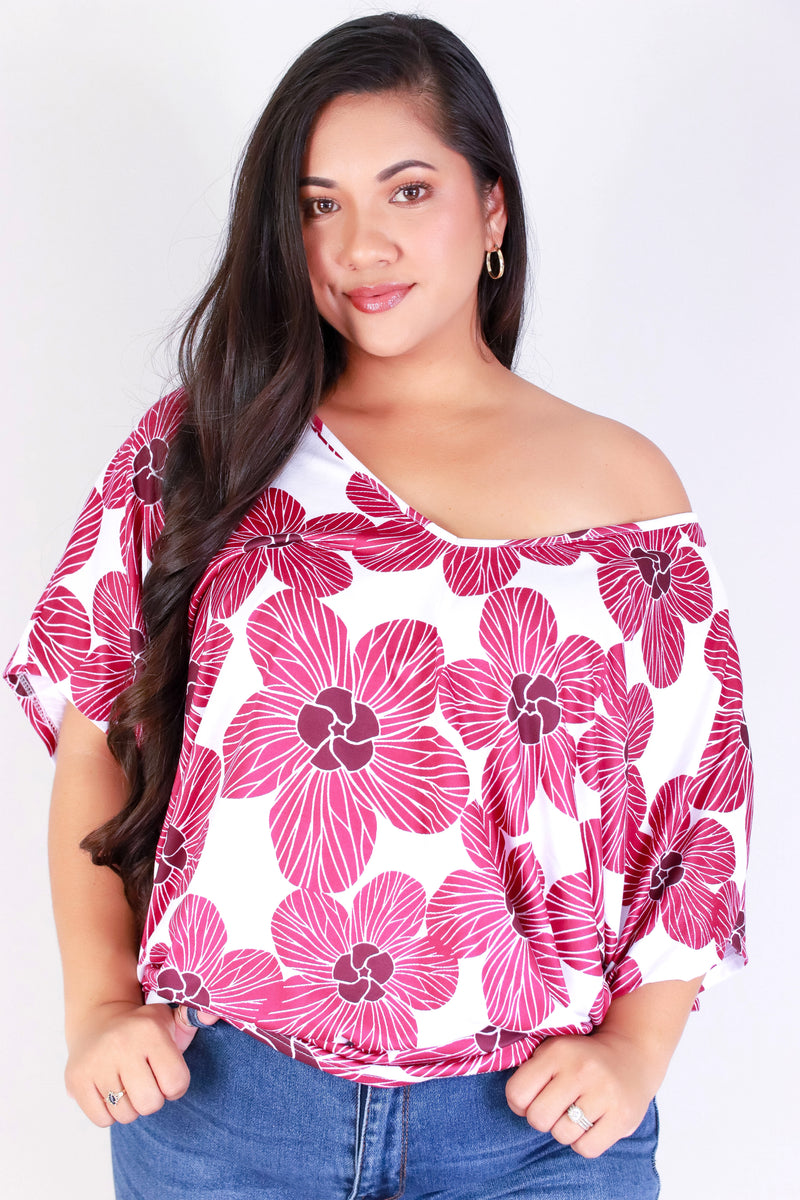 Jeans Warehouse Hawaii - PLUS PRINTED S/S - HAU FLOWER DOLMAN TOP | By LUZ
