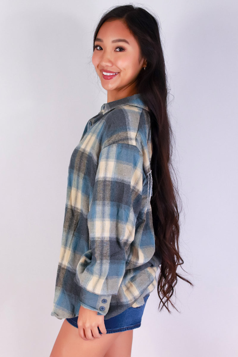 Jeans Warehouse Hawaii - L/S PRINT WOVEN CASUAL TOPS - STARSTRUCK FLANNEL TOP | By PASSPORT/MS BUBBLES