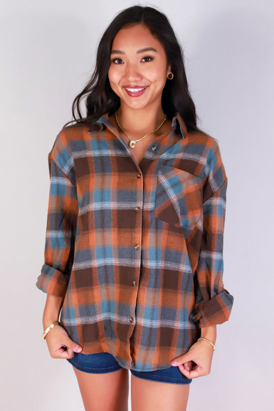 CABIN MOOD PLAID TOP