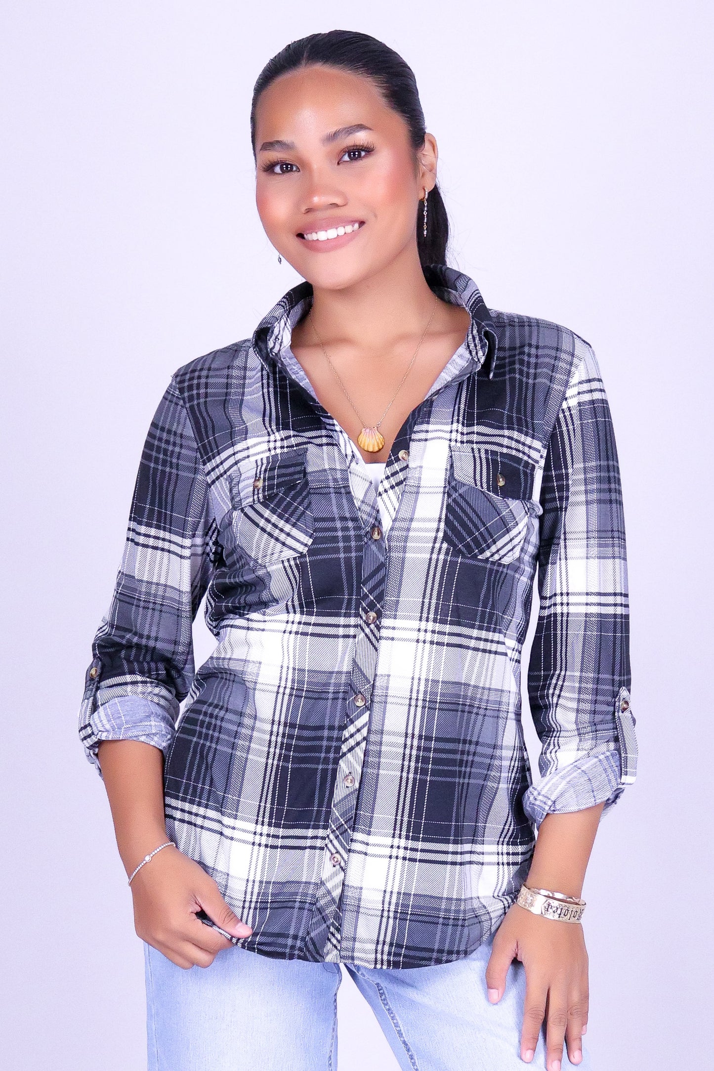 WEEKEND RETREAT PLAID TOP