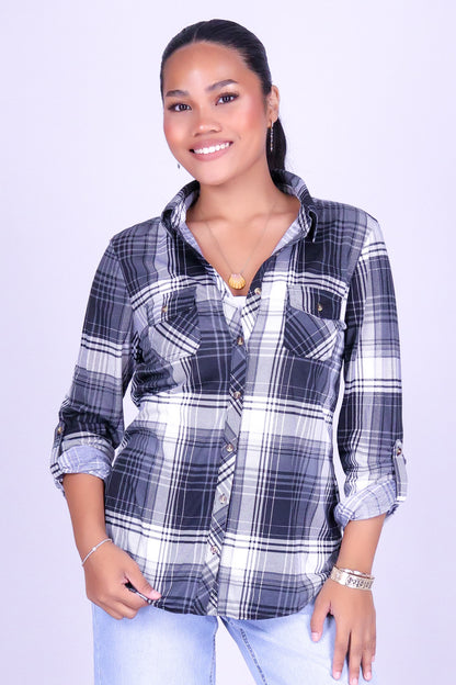 WEEKEND RETREAT PLAID TOP