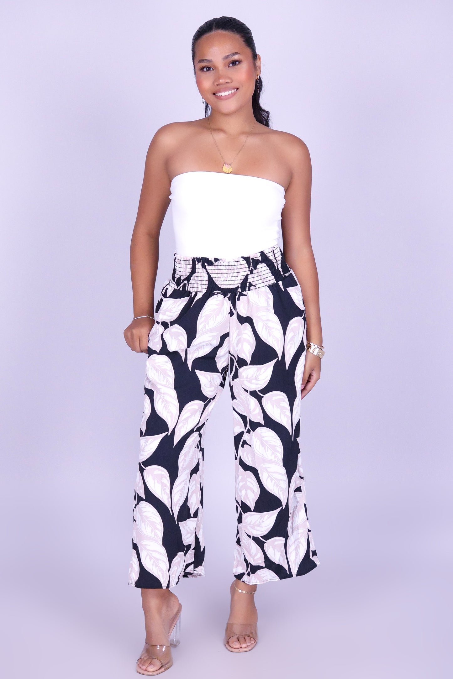 ISLAND OASIS SMOCKED WAIST CAPRI'S