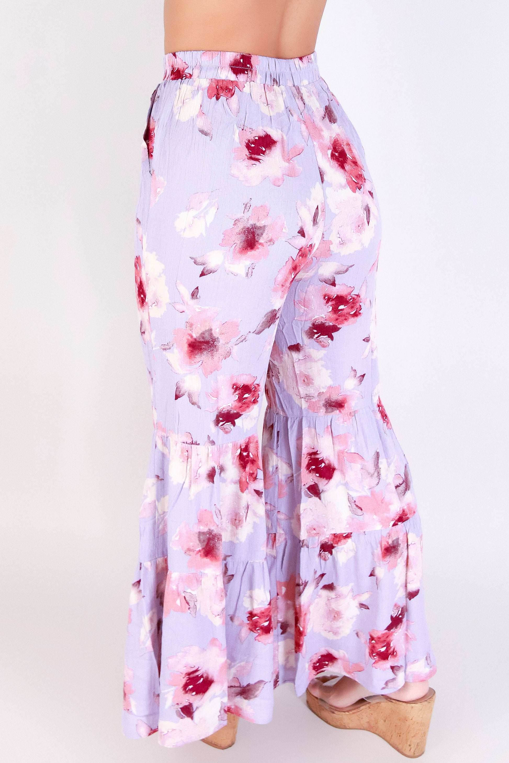 Jeans Warehouse Hawaii - PRINT WOVEN PANTS - FLORAL RUSH PANTS | By ROKOKO