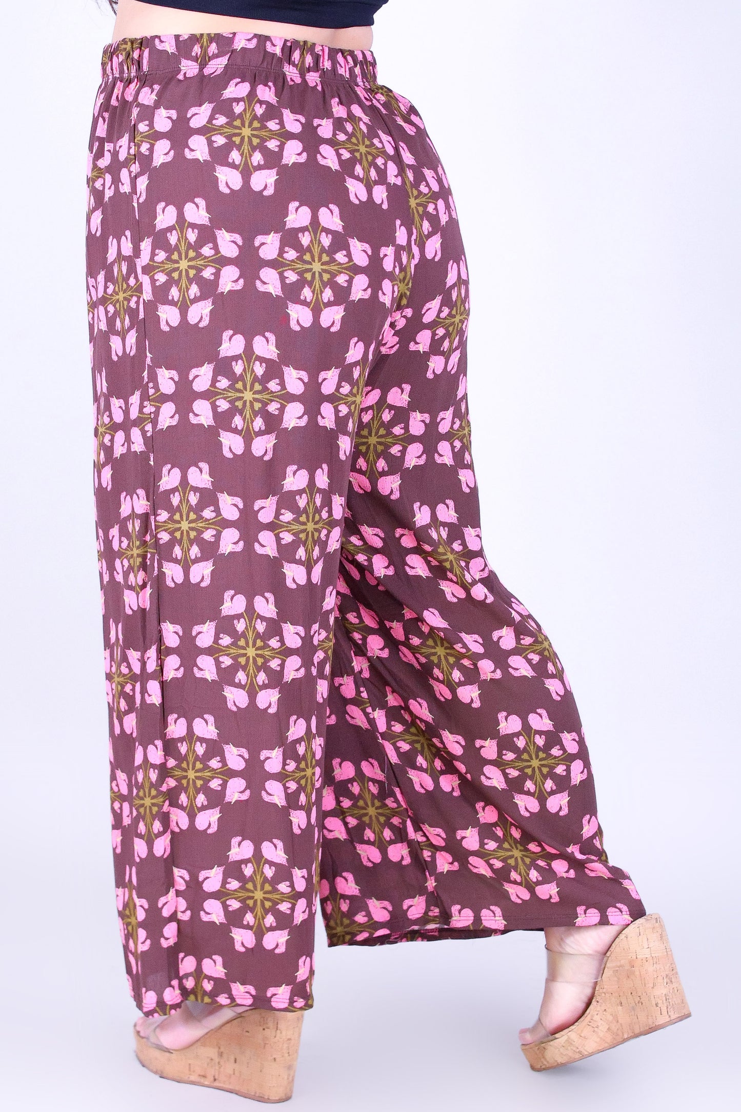 ANTHURIUM QUILT CAPRI'S