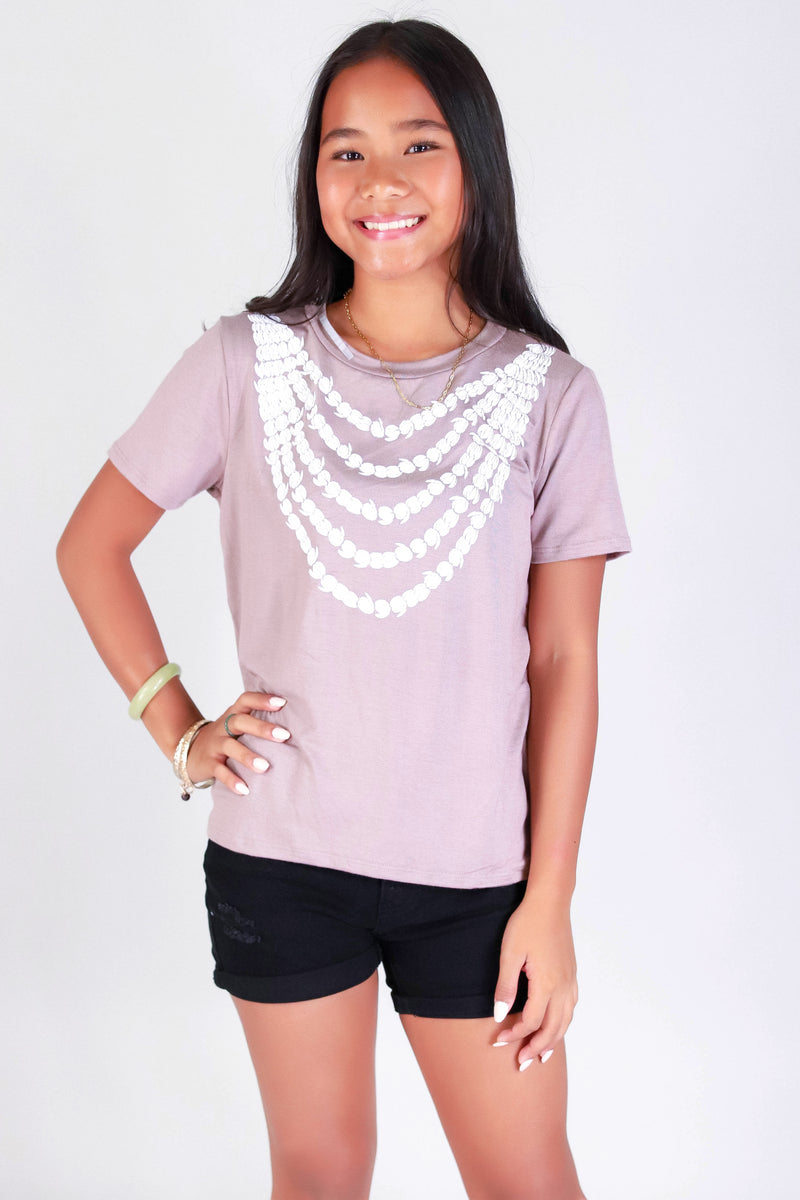 Jeans Warehouse Hawaii - S/S PRINT 2-16 - 5 STRAND PIKAKE LEI TEE | KIDS SIZE 2-16 | By LUZ