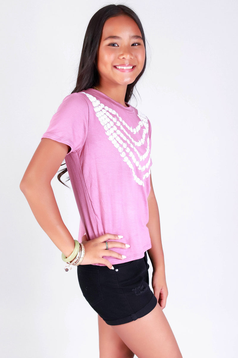 Jeans Warehouse Hawaii - S/S PRINT 2-16 - 5 STRAND PIKAKE LEI TEE | KIDS SIZE 2-16 | By LUZ