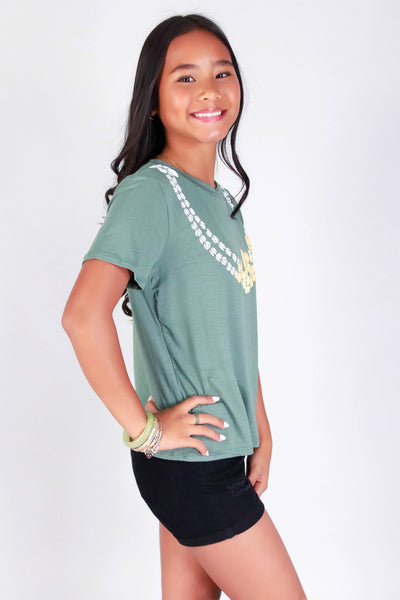 Jeans Warehouse Hawaii - S/S PRINT 2-16 - MULTI PUAKENIKENI LEI TEE | KIDS SIZE 2-16 | By LUZ