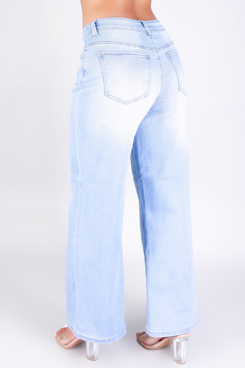 FLOW WITH THE FIT JEANS