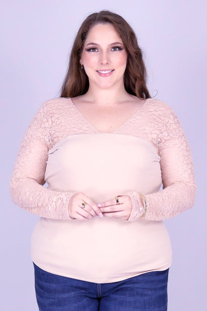 EVERLY LACE TOP