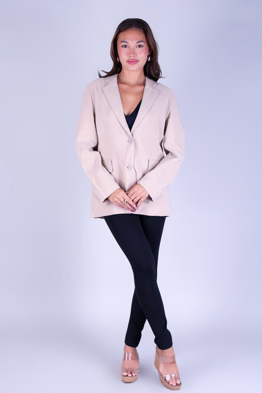 PRETTY POWER OVERSIZED BLAZER