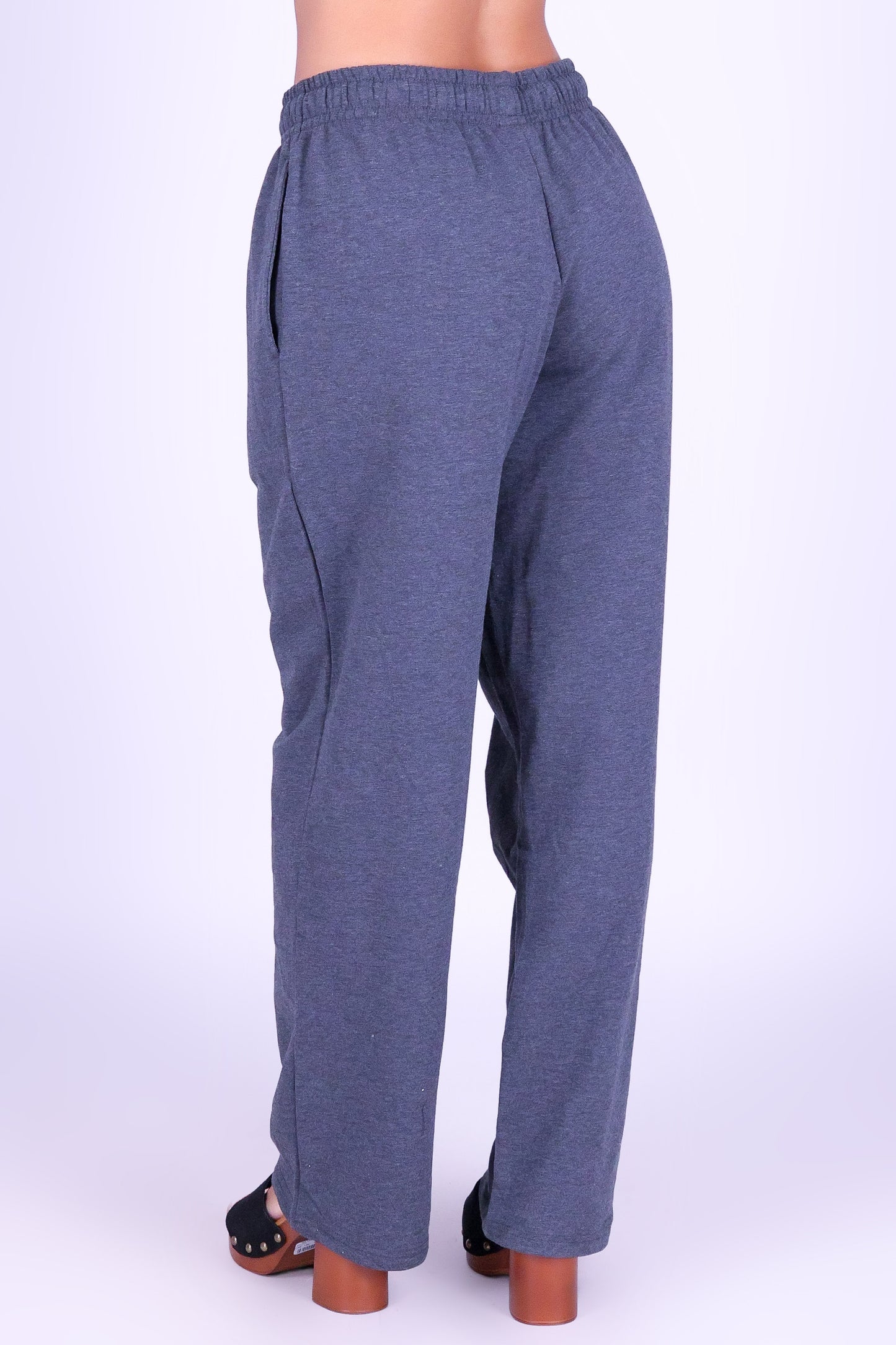 LOUNGE IN LIGHT PANTS