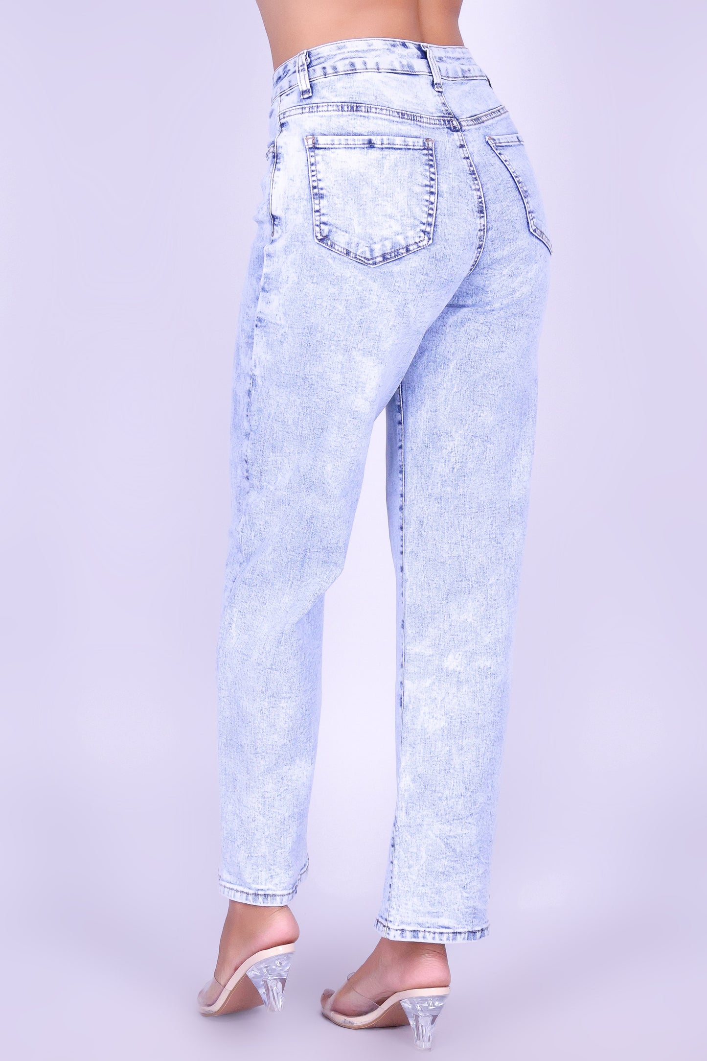 EVERYDAY RELAXED JEANS