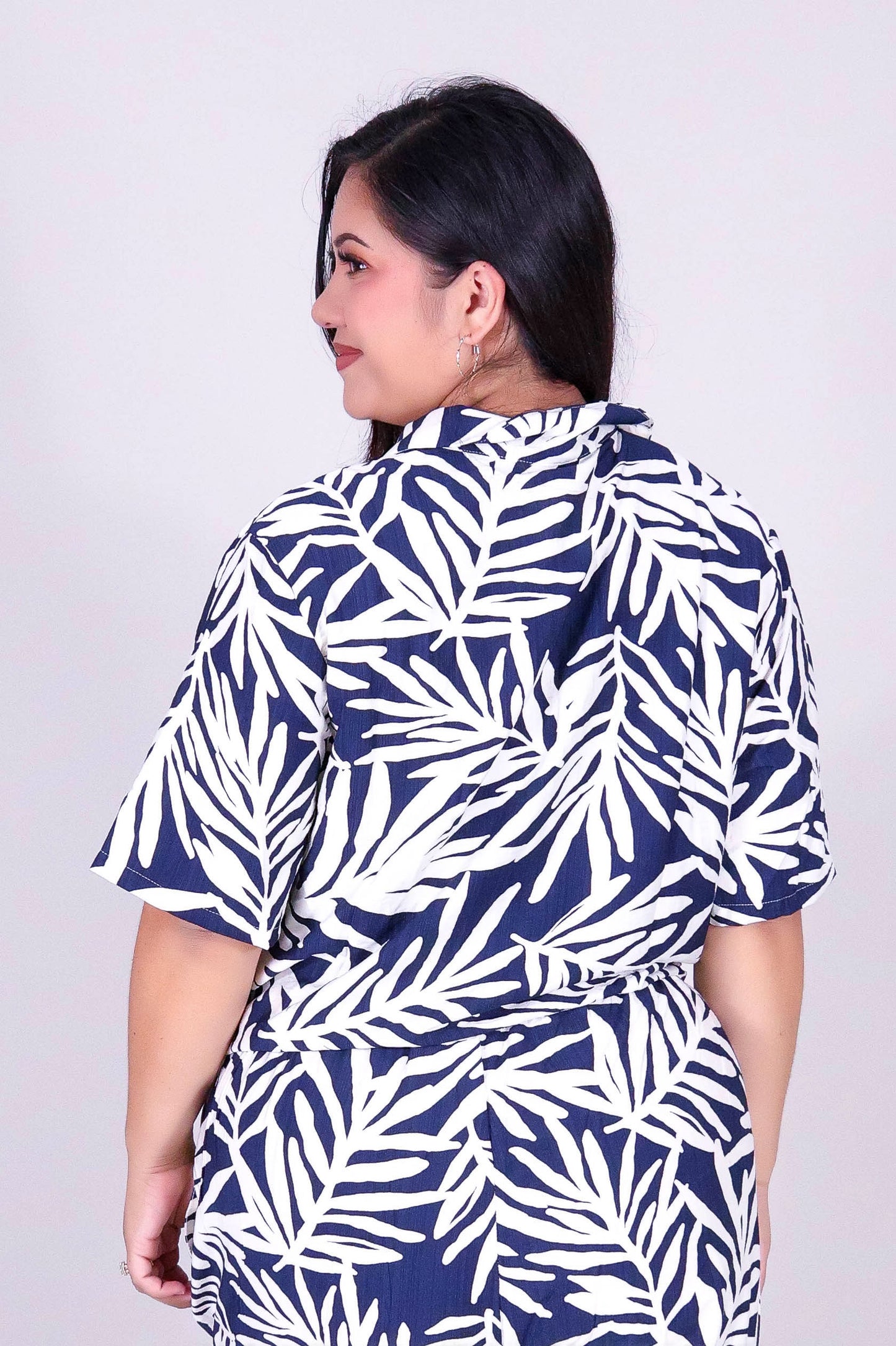 SUNLEAF BUTTON DOWN TOP