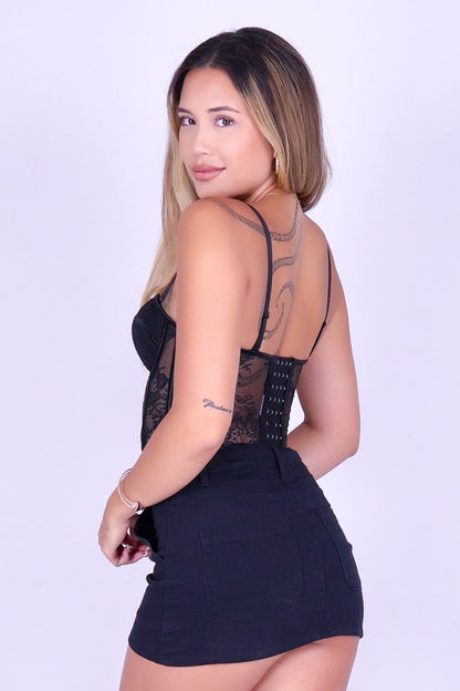 UNWRITTEN RULES CORSET TOP