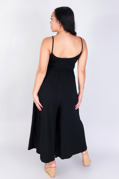 Jeans Warehouse Hawaii - SOLID JUMPERS - STATEMENT IN MOTION JUMPSUIT | By OLIVE & CO