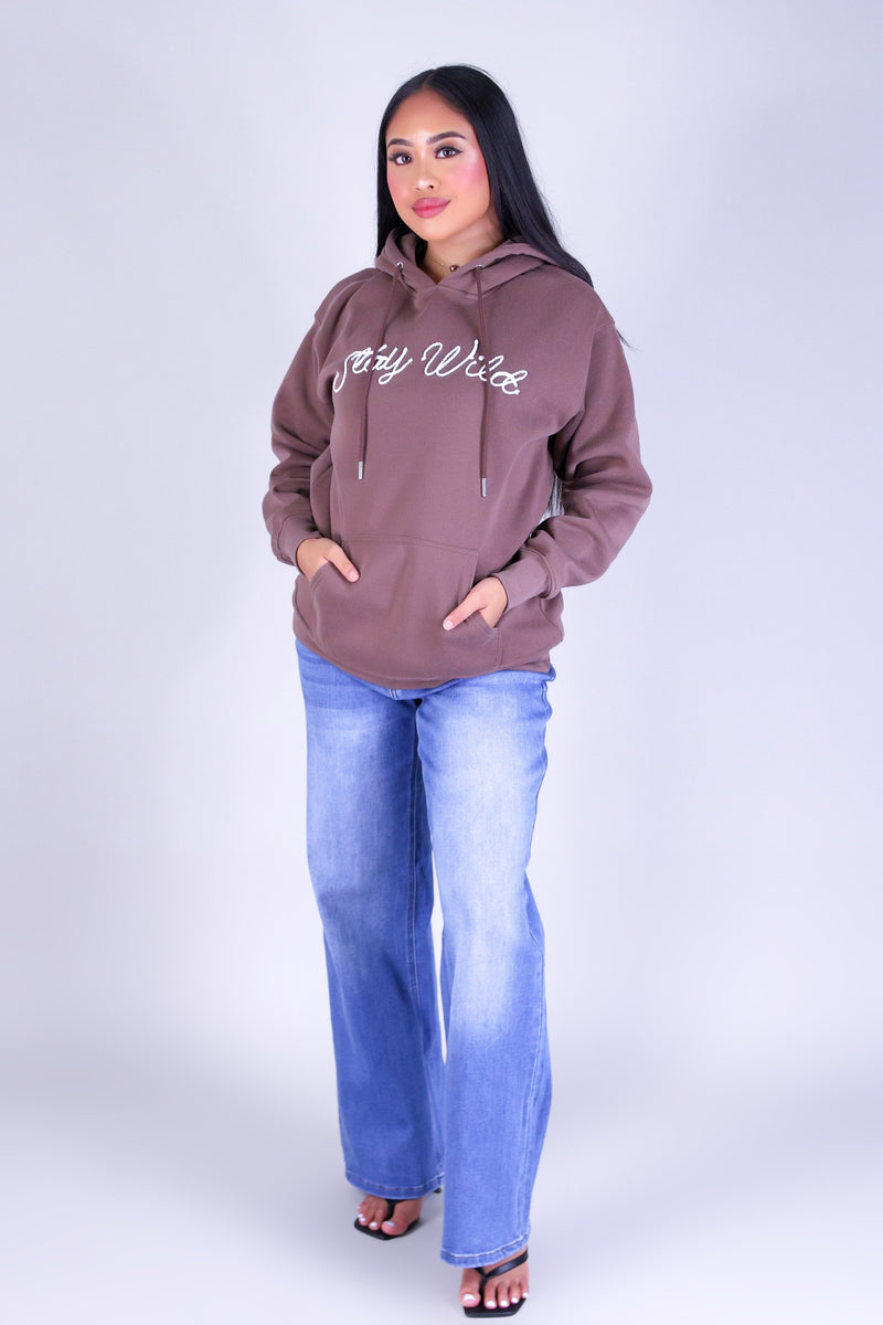 STAY WILD OVERSIZED HOODIE