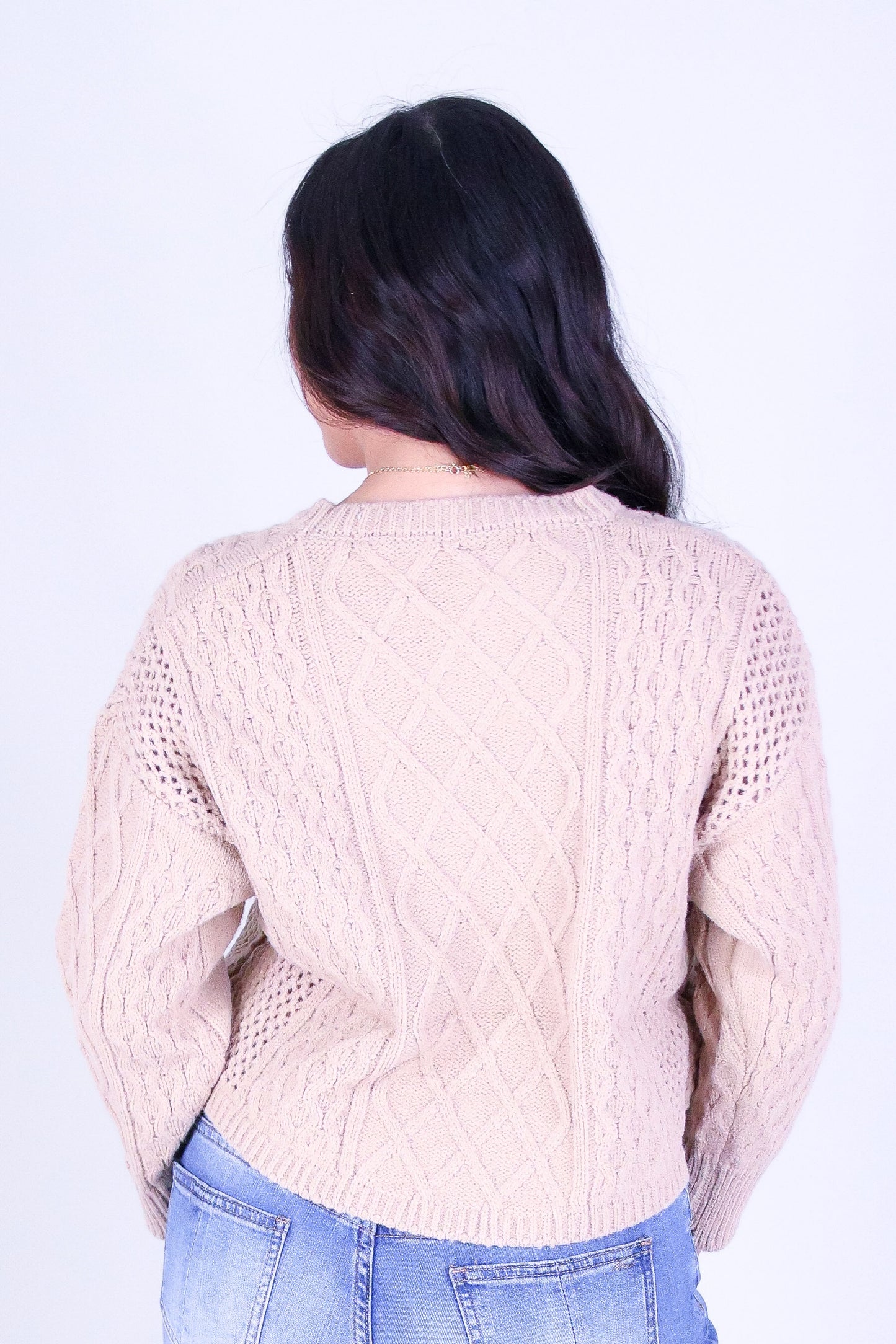 CLOUD CROP SWEATER