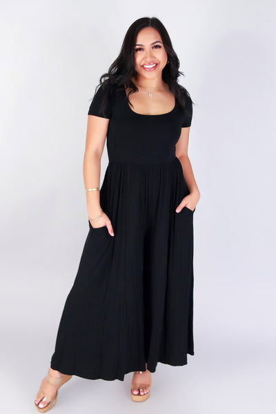 Jeans Warehouse Hawaii - SOLID JUMPERS - THE EFFORTLESS JUMPSUIT | By OLIVE & CO
