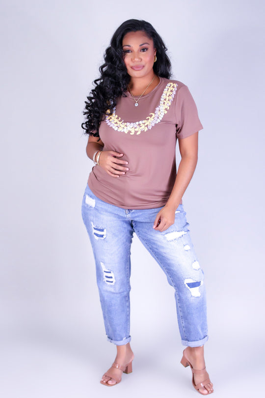 PUAKENIKENI PIKAKE MULTI LEI TEE