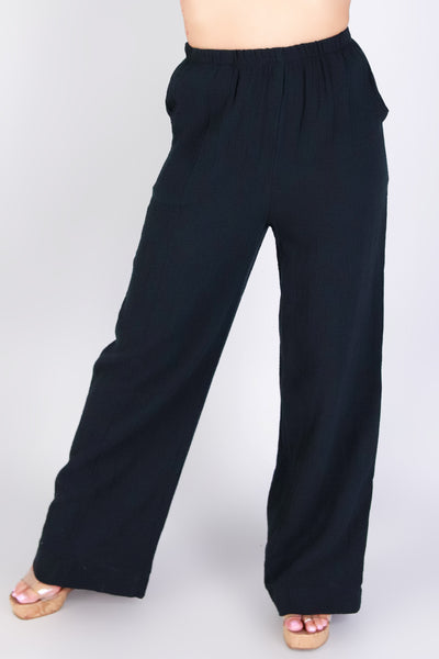 Jeans Warehouse Hawaii - SOLID WOVEN PANTS - EASY FLOW PANTS | By OLIVE & CO