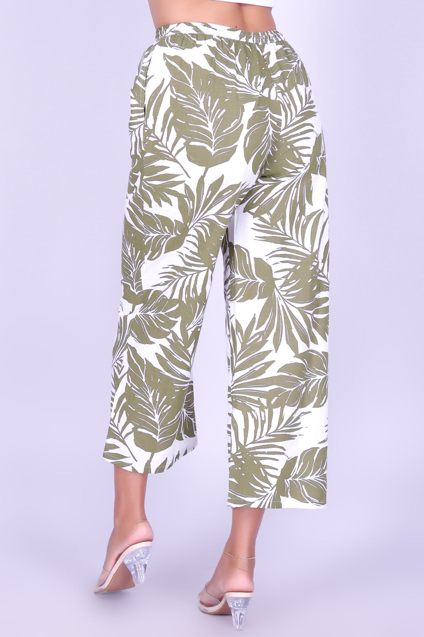 WANDERLUST CAPRI'S