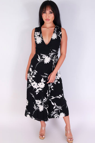 Jeans Warehouse Hawaii - PRINT LONG DRESSES - FRESH AND FLORAL DRESS | By ROKOKO