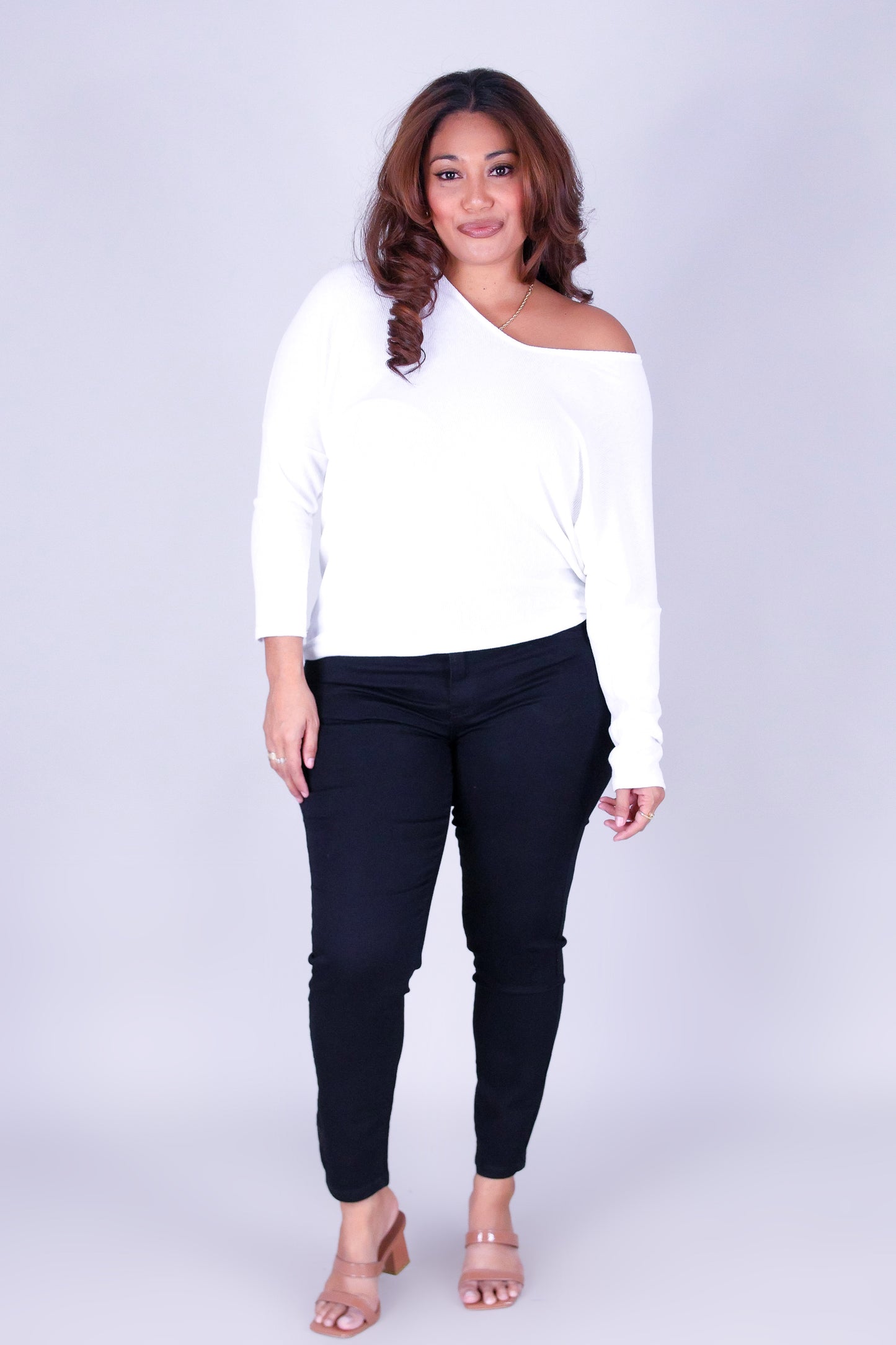 MEET ME DENIM CAPRI'S