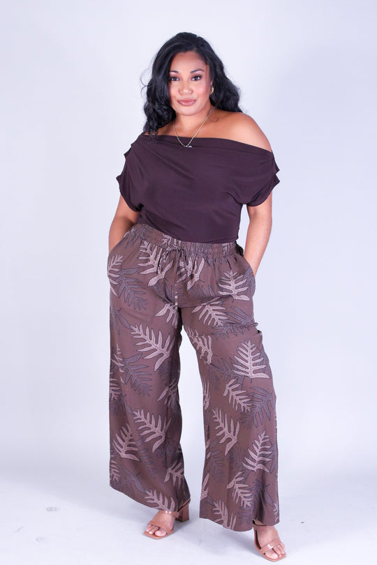 LAUA'E WOVEN CAPRI'S