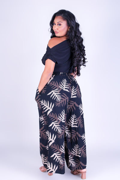 LAUA'E WOVEN CAPRI'S