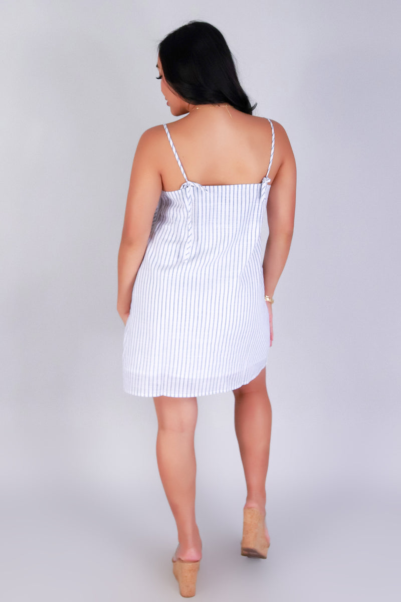 Jeans Warehouse Hawaii - PRINT SHORT DRESSES - ALL ABOUT THE LINES DRESS | By OLIVE & CO