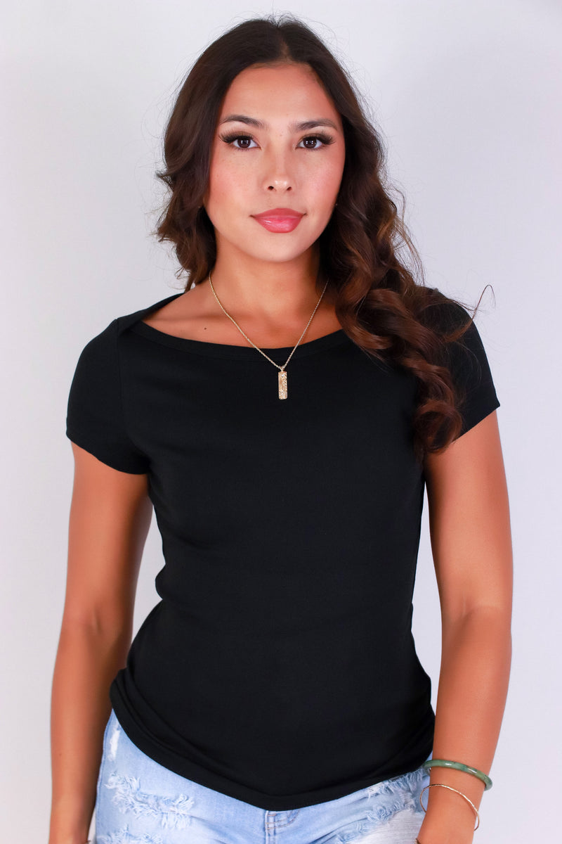 Jeans Warehouse Hawaii - SS CASUAL SOLID - EFFORTLESS EDGE TOP | By POPULAR 21