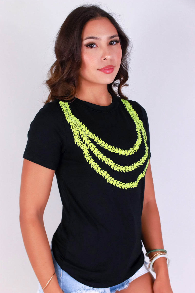 Jeans Warehouse Hawaii - S/S SCREEN - PAKALANA LEI TEE | By LUZ