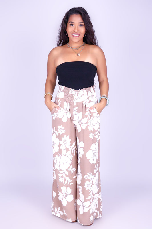 WITH INTENTION SMOCKED WAIST PANTS