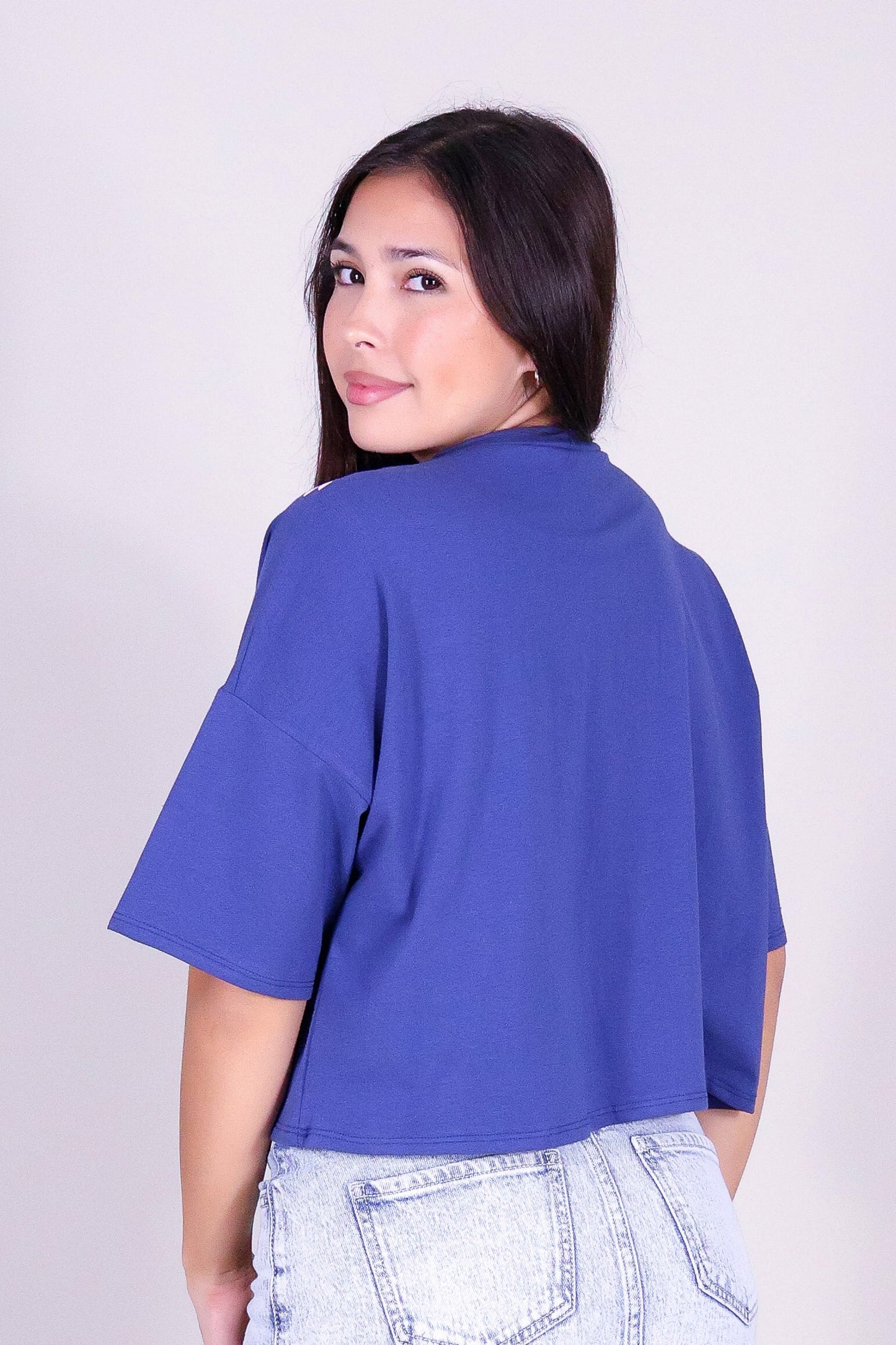 PLUMERIA LEI CROP TEE