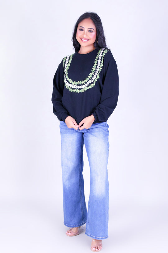 PAKALANA PIKAKE SWEATER