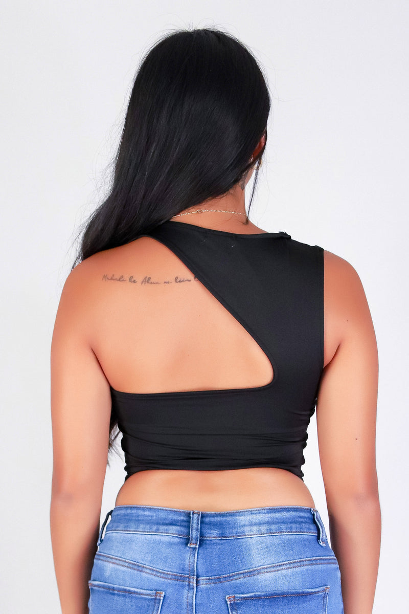BACK IN STYLE CROP TOP