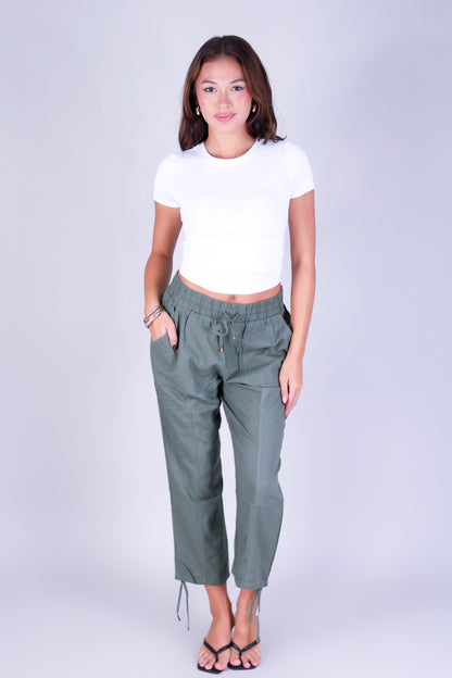 PURE EASE CARGO CAPRI'S