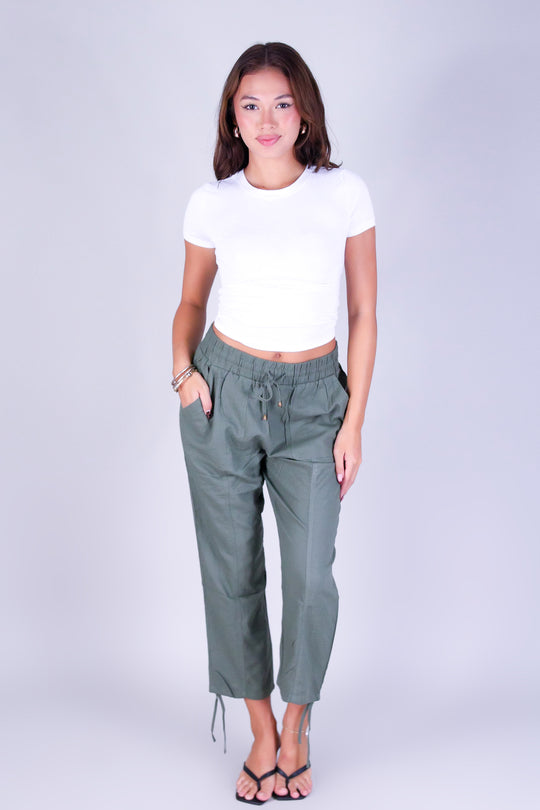 PURE EASE CARGO CAPRI'S