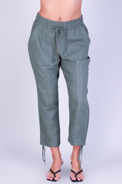 PURE EASE CARGO CAPRI'S