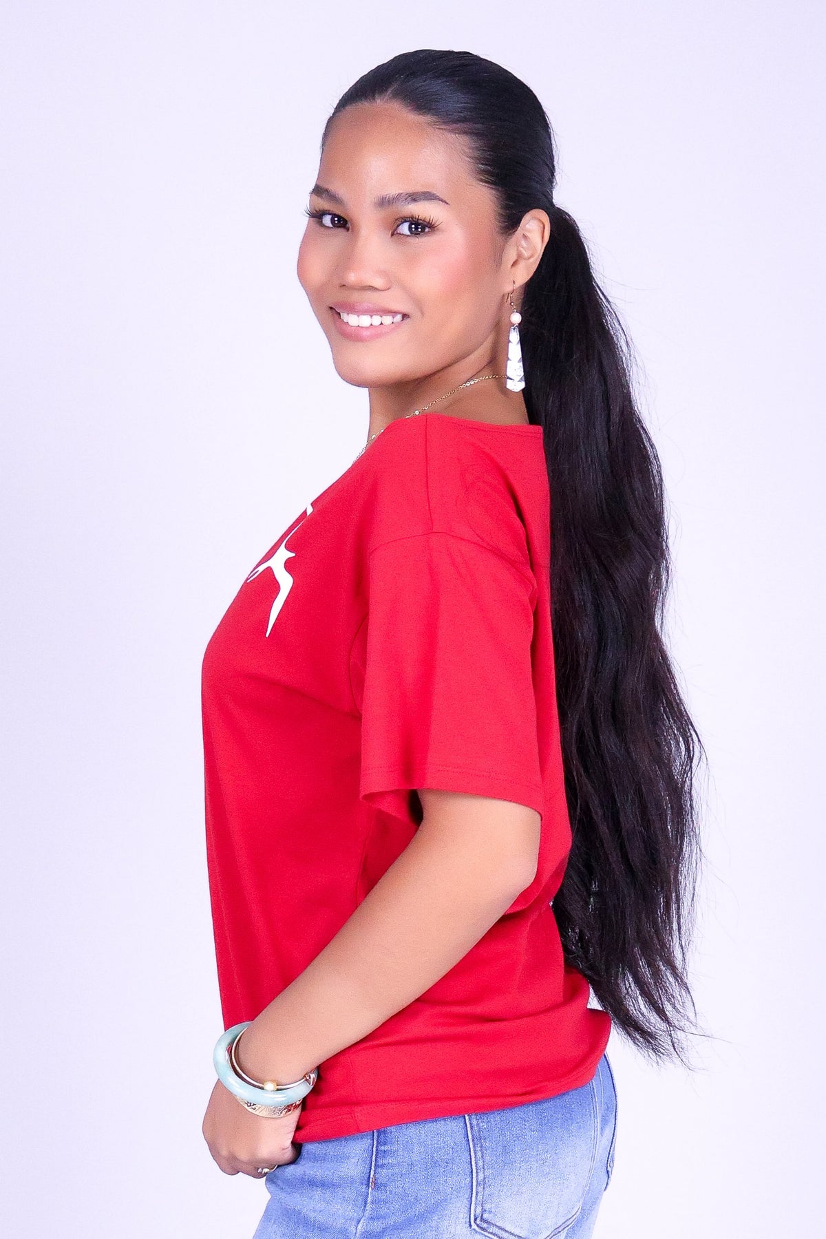 3 IWA OVERSIZED OFF SHOULDER TEE