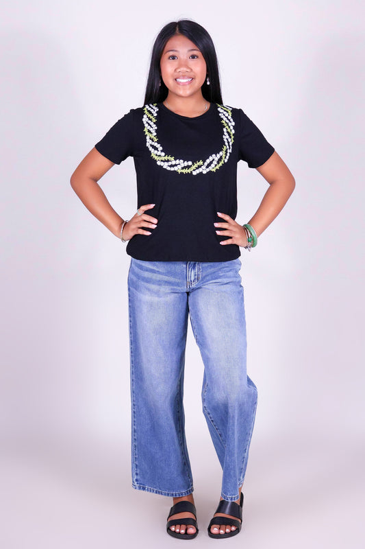 PAKALANA PIKAKE TWIST LEI TEE | KIDS SIZE 2-16
