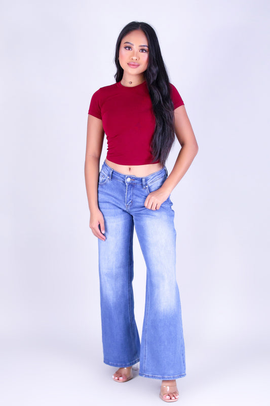 EASY FIT CROP TEE