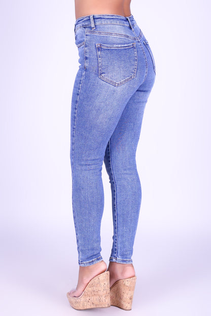 OWN THE FIT SKINNY JEANS